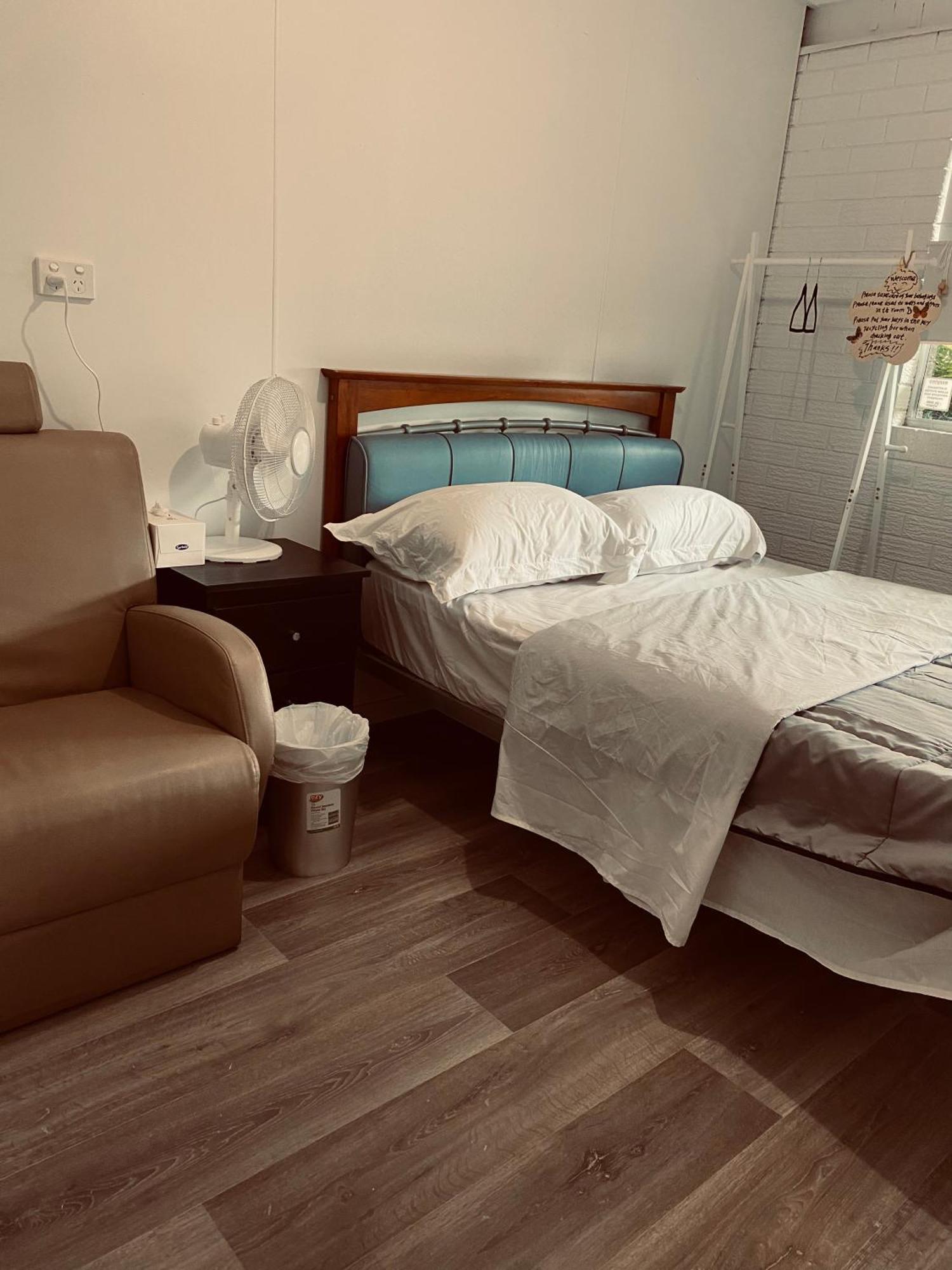 Yny Guest House Waterford Εξωτερικό φωτογραφία