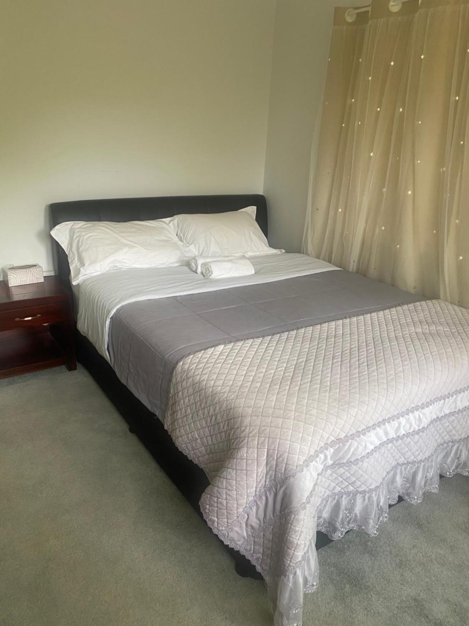 Yny Guest House Waterford Εξωτερικό φωτογραφία